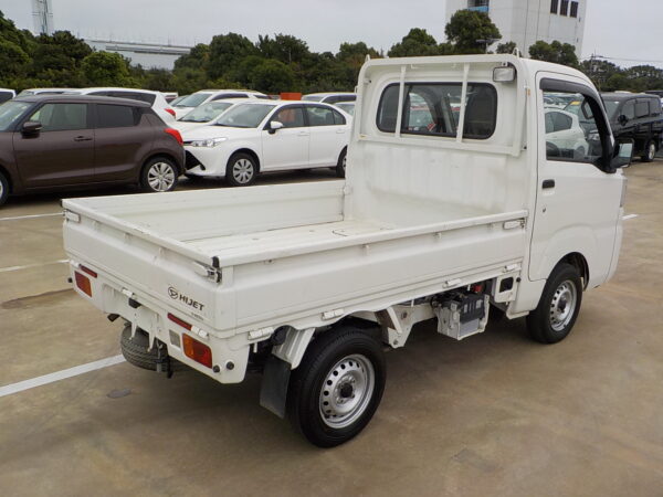 Daihatsu Hijet 2015 For Sale - Image 6