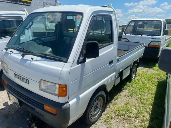 White Suzuki Carry 1996 For Sale