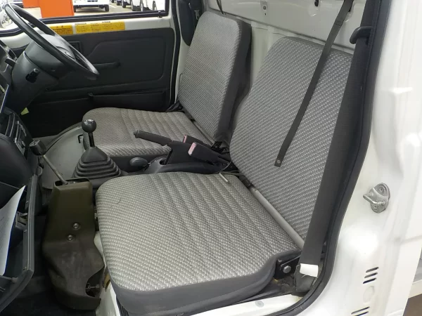 Daihatsu Hijet - Image 13