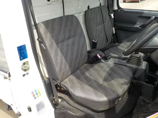 Suzuki Carry - Image 8