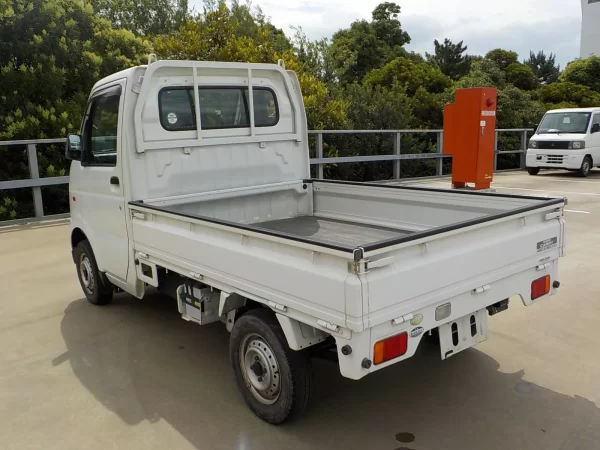 Suzuki Carry - Image 4