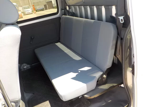 Daihatsu Deck Van - Image 3