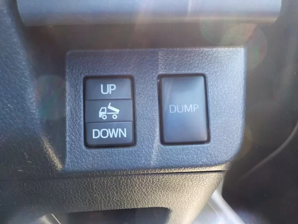 Used Daihatsu Hijet 2016 For Sale - Image 9