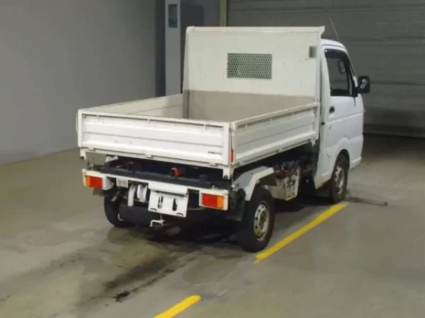 Used Suzuki Carry 2015 For Sale - Image 2