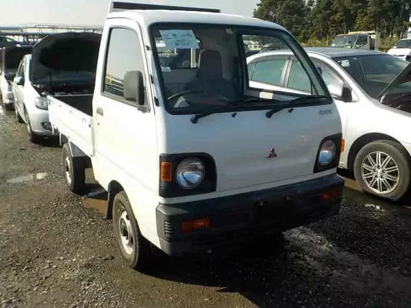 Mitsubishi Dump