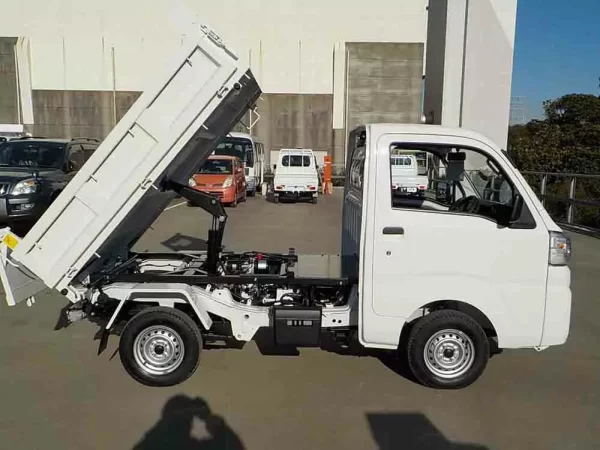 Daihatsu Scissor Dump