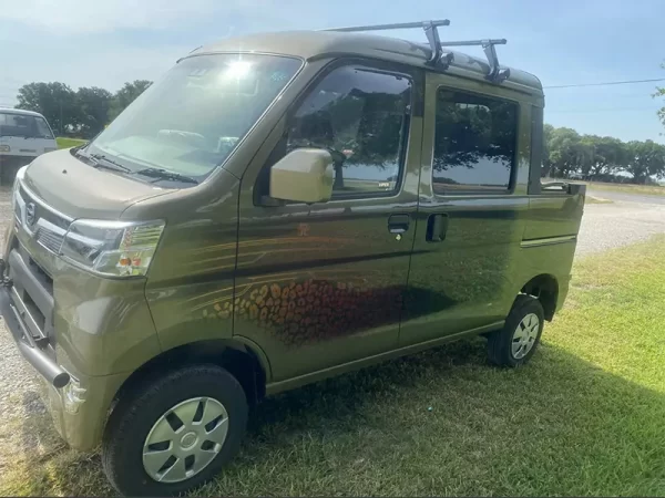 2021 Daihatsu Deck Van - Image 3
