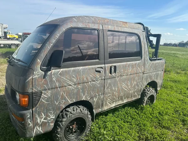 Daihatsu Dec Van 1993 Camo For Sale